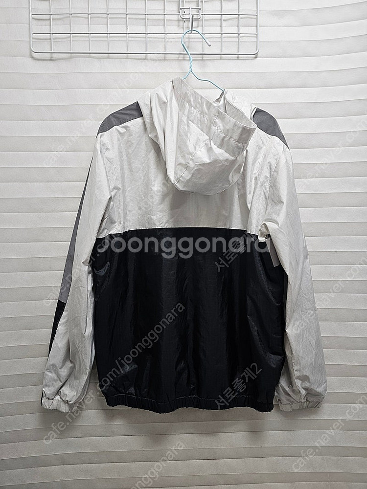 나이키조던 키즈 바람막이 자켓 사이즈 132-147--1